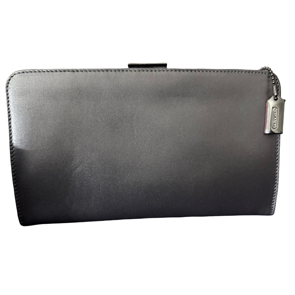 Coach Vintage 1999 Italian Nappa Leather Silver Clutch Shoulder Bag  RARE - Picture 2 of 11